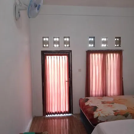 Ramdan Homestay Kuta  Extérieur photo